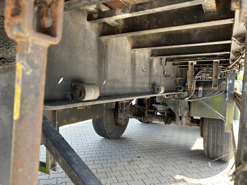 Vogelzang V02 17 30 / Heavy Duty Chassis / 3 axle 10 Ton / Hiab Crane Defect - Semirremolque plataforma/ Caja abierta: foto 3 Vogelzang V02 17 30 / Heavy Duty Chassis / 3 axle 10 Ton / Hiab Crane Defect - Semirremolque plataforma/ Caja abierta: foto 3