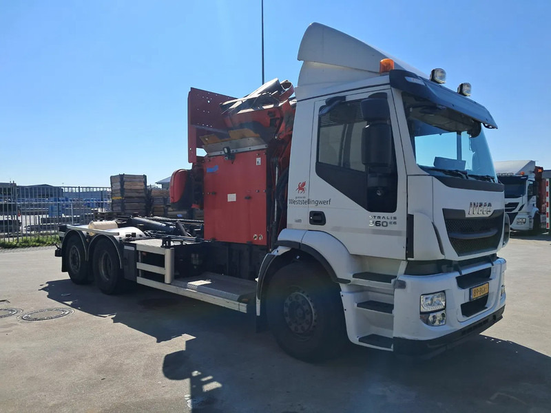 Iveco Stralis 360 E6 met Translift PLUS DUO TFS containersysteem - Camión de basura: foto 4 Iveco Stralis 360 E6 met Translift PLUS DUO TFS containersysteem - Camión de basura: foto 4