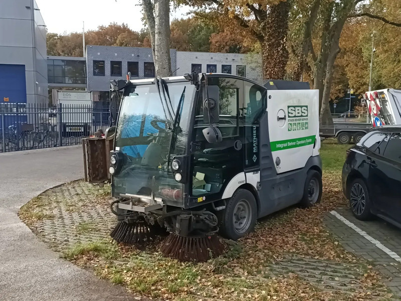 Mathieu MC210 Azura MC210 - Barredora vial: foto 2 Mathieu MC210 Azura MC210 - Barredora vial: foto 2