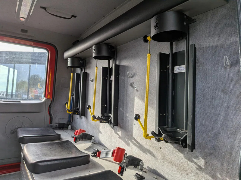 Mercedes-Benz - Camión de bomberos: foto 5 Mercedes-Benz - Camión de bomberos: foto 5