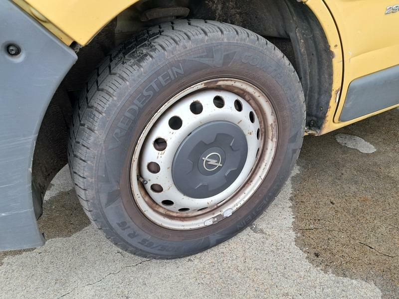 Furgoneta pequeña Opel VIVARO 1.9DTI 2.9T L2H2: foto 14