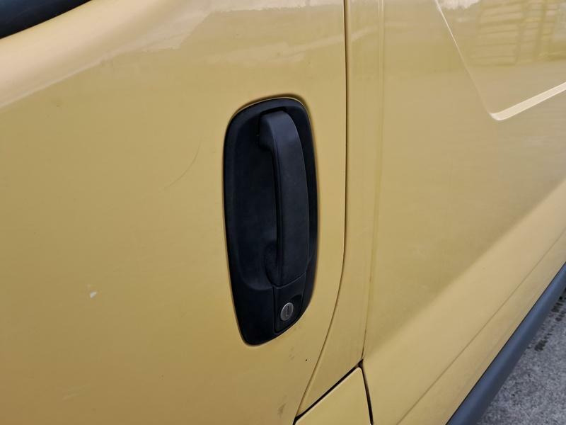 Furgoneta pequeña Opel VIVARO 1.9DTI 2.9T L2H2: foto 15
