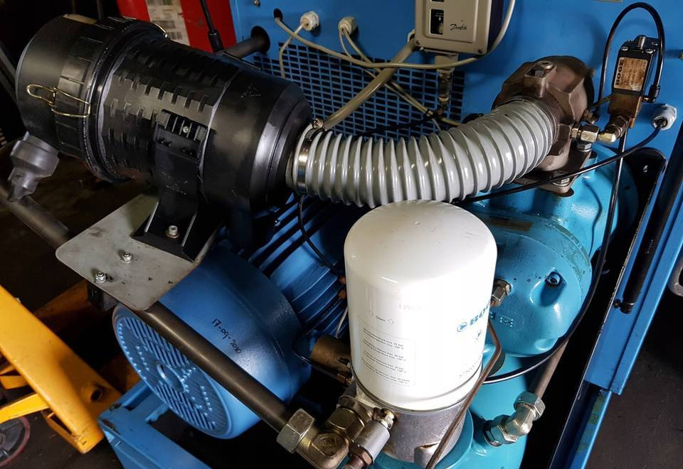 KOMPRESOR ŚRUBOWY BOGE S 29 - Compresor de aire: foto 4 KOMPRESOR ŚRUBOWY BOGE S 29 - Compresor de aire: foto 4