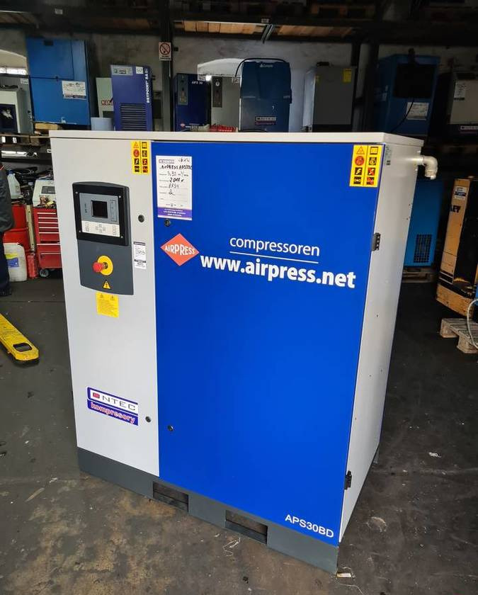 Kompresor śrubowy AIRPRESS APS 35, 26 kw - Compresor de aire: foto 2 Kompresor śrubowy AIRPRESS APS 35, 26 kw - Compresor de aire: foto 2