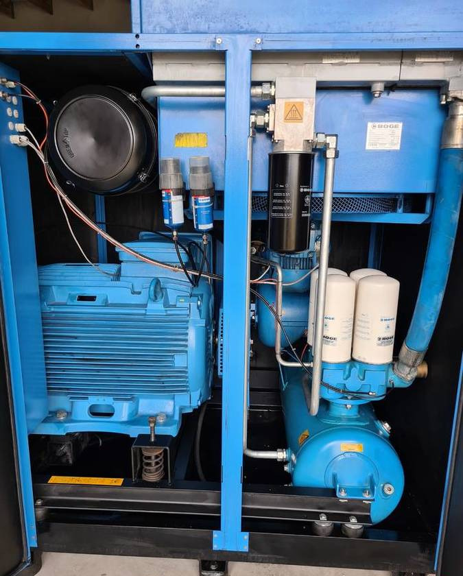 Kompresor śrubowy BOGE S 150-3 110 kW - Compresor de aire: foto 5 Kompresor śrubowy BOGE S 150-3 110 kW - Compresor de aire: foto 5