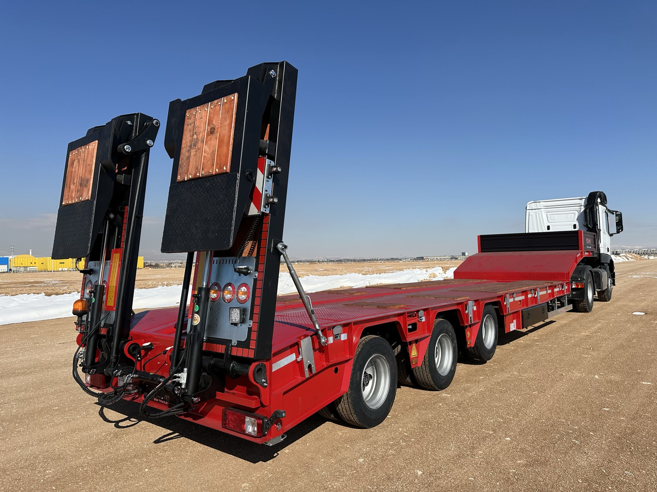 Remolque góndola rebajadas nuevo GVN Trailer 3 AXLE LOWBED: foto 41 Remolque góndola rebajadas nuevo GVN Trailer 3 AXLE LOWBED: foto 41