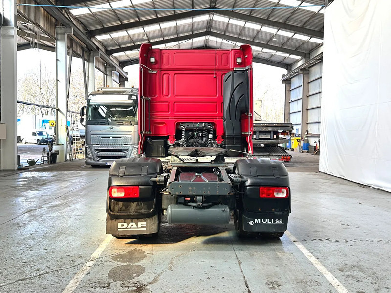 DAF XF 460 INTARDER - SPACECAB - Cabeza tractora: foto 4 DAF XF 460 INTARDER - SPACECAB - Cabeza tractora: foto 4