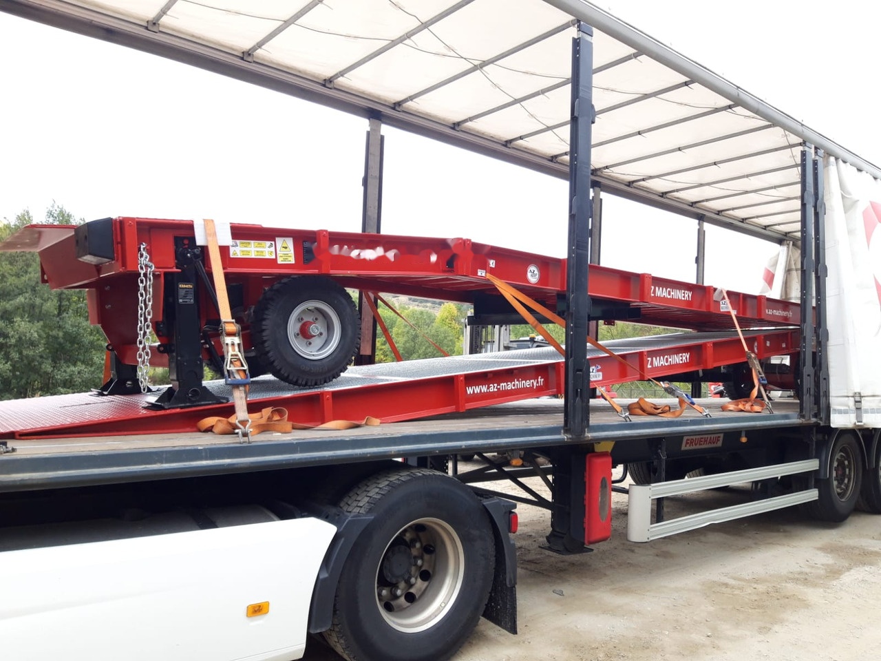 Rampa de carga nuevo AZ RAMP KING VERSION, BIG FOOT LLO 25T mobile loading ramp: foto 27 Rampa de carga nuevo AZ RAMP KING VERSION, BIG FOOT LLO 25T mobile loading ramp: foto 27