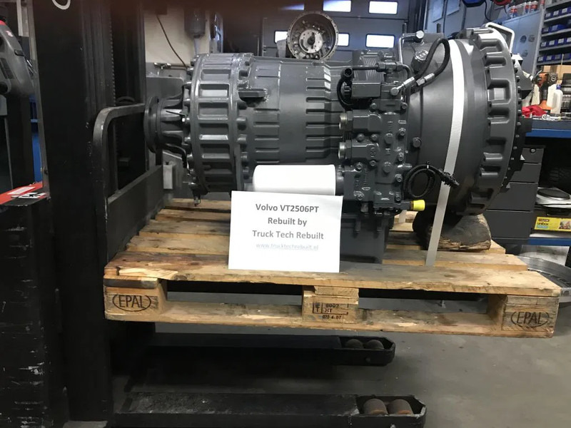 Volvo VT2506PT With or Without retarder / With or without second steering pump - Caja de cambios: foto 2 Volvo VT2506PT With or Without retarder / With or without second steering pump - Caja de cambios: foto 2