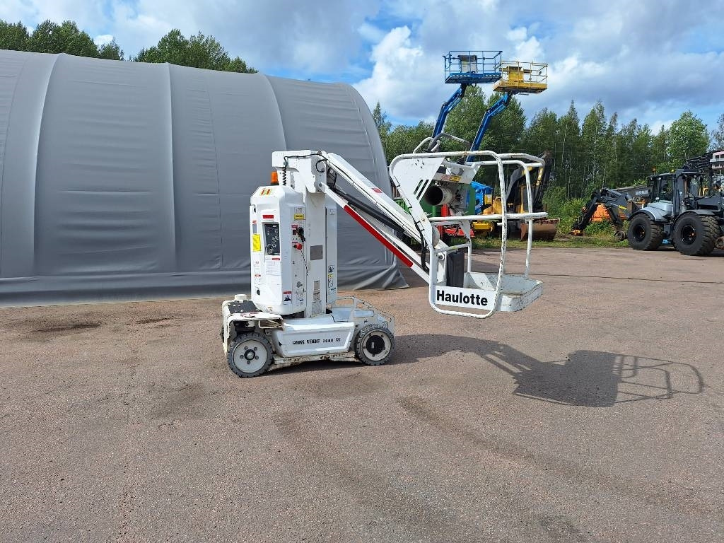 Haulotte Star 10 - Plataforma de mástil vertical: foto 3 Haulotte Star 10 - Plataforma de mástil vertical: foto 3