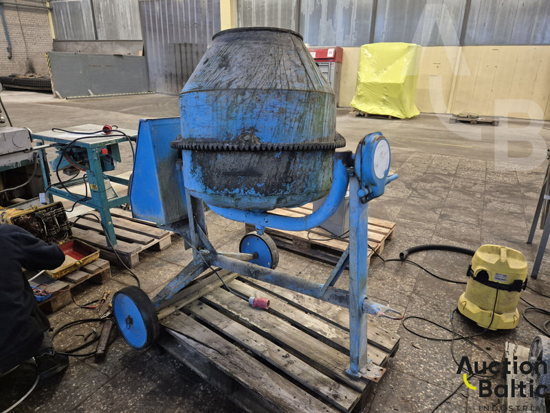 Agro-Wikt BWA 200 - Hormigonera: foto 3 Agro-Wikt BWA 200 - Hormigonera: foto 3