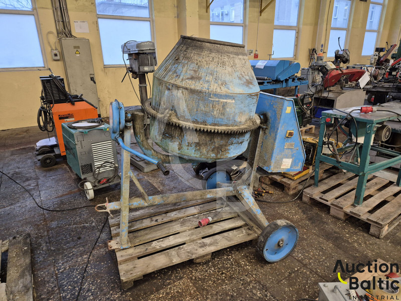 Agro-Wikt BWA 200 - Hormigonera: foto 2 Agro-Wikt BWA 200 - Hormigonera: foto 2