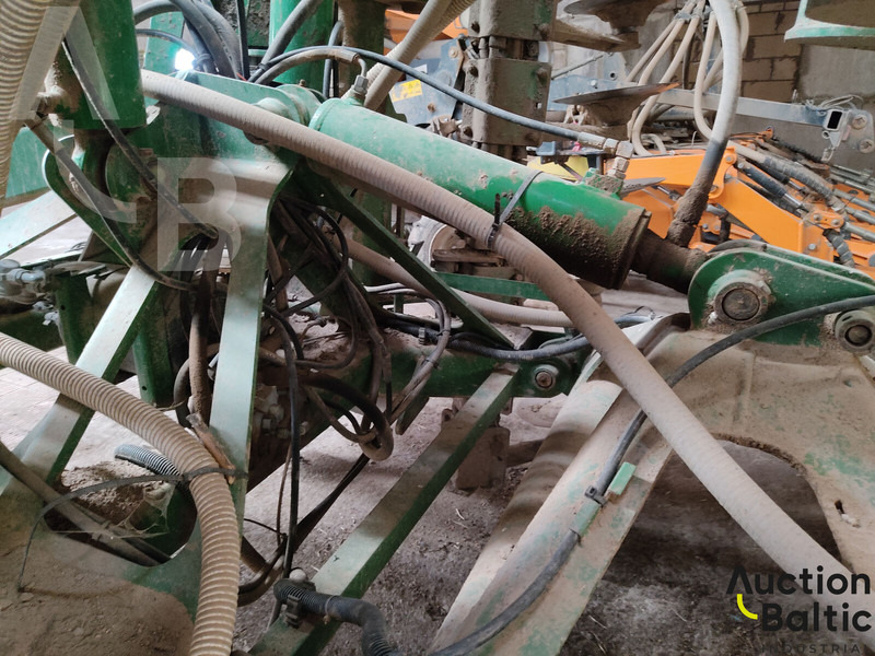 Leasing de Amazone Catros 7500 Amazone Catros 7500: foto 18