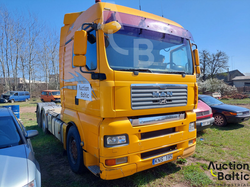 MAN TGA26.440 - Cabeza tractora: foto 2 MAN TGA26.440 - Cabeza tractora: foto 2