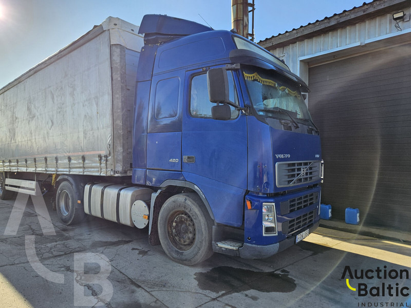 Volvo FH12 - Cabeza tractora: foto 3 Volvo FH12 - Cabeza tractora: foto 3