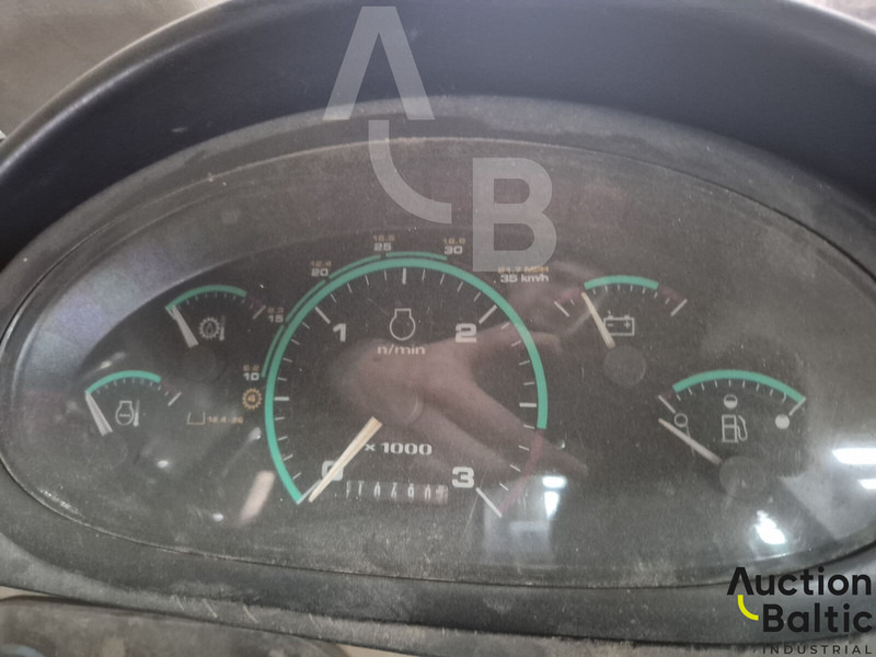 Case 695 SR-4 PS - Retroexcavadora: foto 5 Case 695 SR-4 PS - Retroexcavadora: foto 5