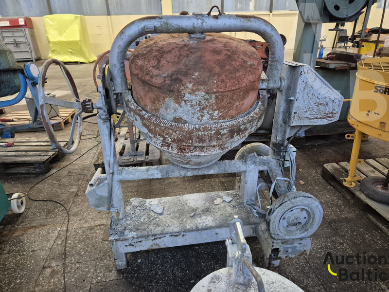 Concrete mixer - Hormigonera: foto 4 Concrete mixer - Hormigonera: foto 4