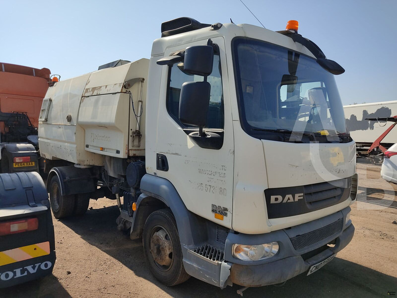 DAF LF45.160 - Barredora vial: foto 1 DAF LF45.160 - Barredora vial: foto 1