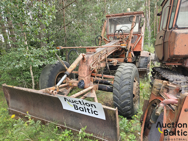 DZ-99 - Grader: foto 1 DZ-99 - Grader: foto 1