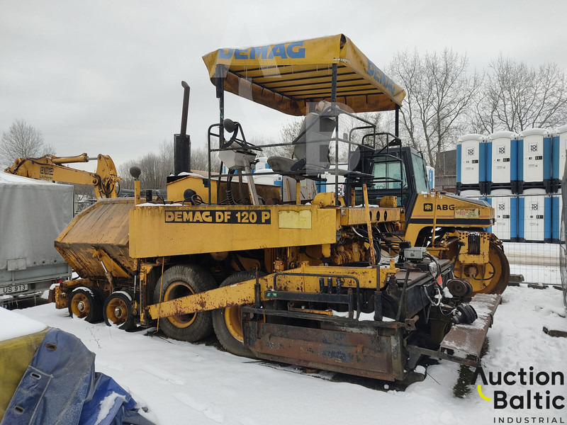 Demag DF 120 P - Pavimentadora de asfalto: foto 4 Demag DF 120 P - Pavimentadora de asfalto: foto 4