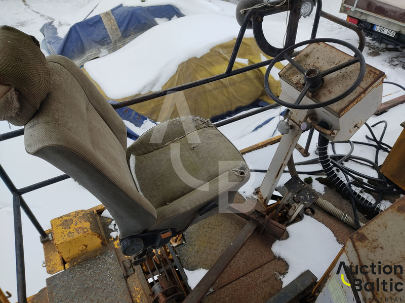 Demag DF 120 P - Pavimentadora de asfalto: foto 5 Demag DF 120 P - Pavimentadora de asfalto: foto 5