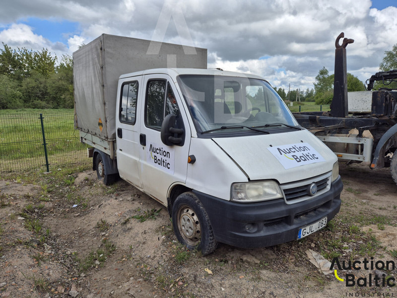Fiat Ducato - Furgoneta con lona: foto 2 Fiat Ducato - Furgoneta con lona: foto 2