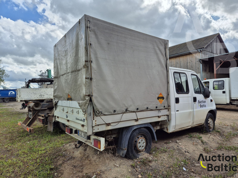 Fiat Ducato - Furgoneta con lona: foto 4 Fiat Ducato - Furgoneta con lona: foto 4
