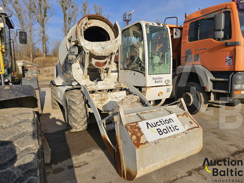 Fiori BX 15 H - Camión hormigonera: foto 2 Fiori BX 15 H - Camión hormigonera: foto 2