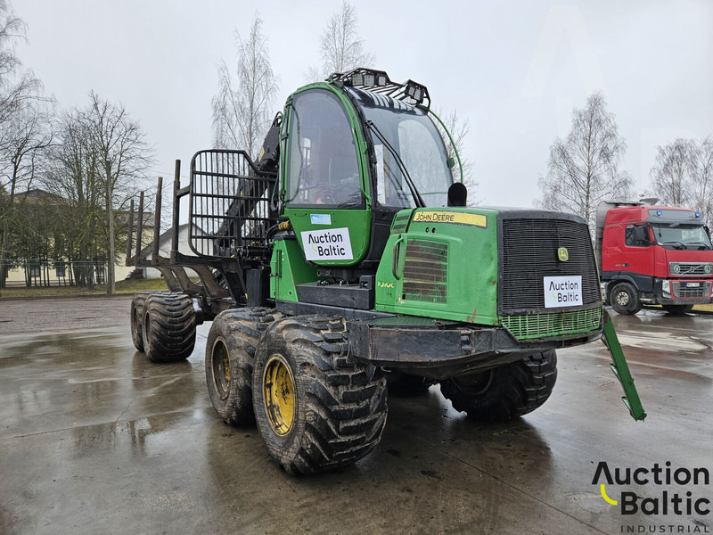 John Deere 1010 E - Remolque forestal: foto 1 John Deere 1010 E - Remolque forestal: foto 1