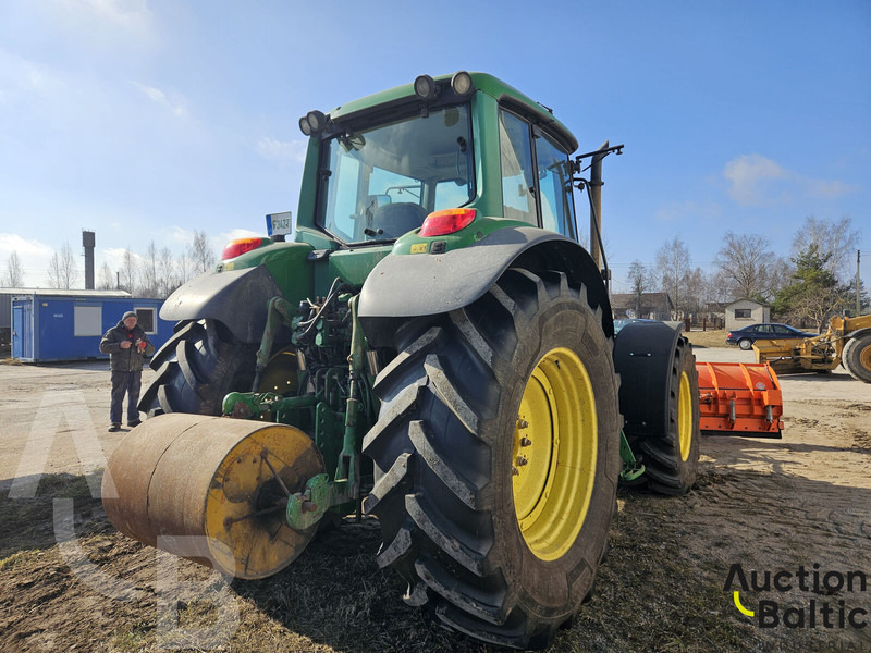 John Deere 6820 - Tractor: foto 3 John Deere 6820 - Tractor: foto 3