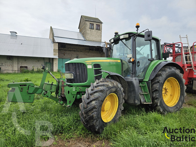 John Deere 6930 Premium - Tractor: foto 1 John Deere 6930 Premium - Tractor: foto 1