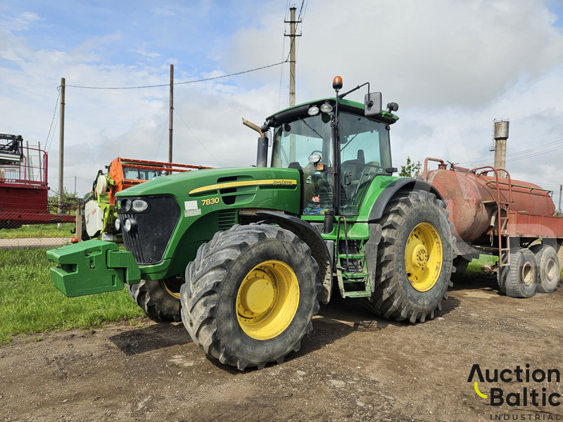 John Deere 7830 - Tractor: foto 1 John Deere 7830 - Tractor: foto 1