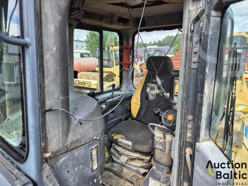 Komatsu D61EX-15 - Bulldozer: foto 5 Komatsu D61EX-15 - Bulldozer: foto 5