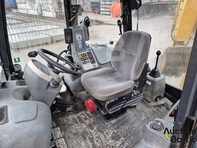 Komatsu WB93S-5 - Retroexcavadora: foto 5 Komatsu WB93S-5 - Retroexcavadora: foto 5