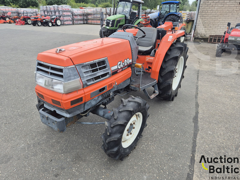 Kubota GL 29 - Tractor: foto 2 Kubota GL 29 - Tractor: foto 2