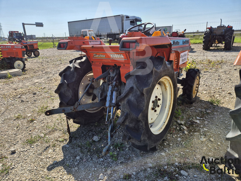 Kubota L1-205D - Tractor: foto 3 Kubota L1-205D - Tractor: foto 3