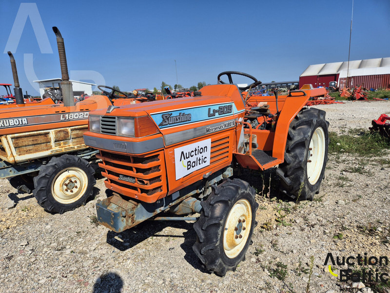 Kubota L1-205D - Tractor: foto 1 Kubota L1-205D - Tractor: foto 1