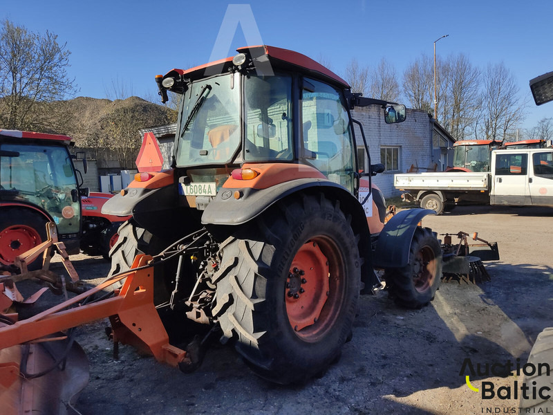 Kubota M 6060-C - Tractor: foto 4 Kubota M 6060-C - Tractor: foto 4