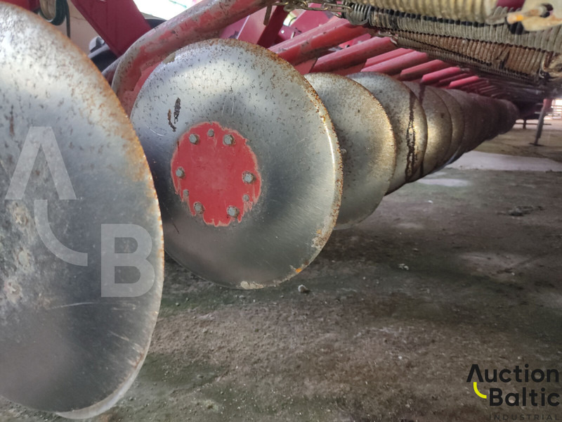 Maquinaria de siembra Kverneland DT-6: foto 11