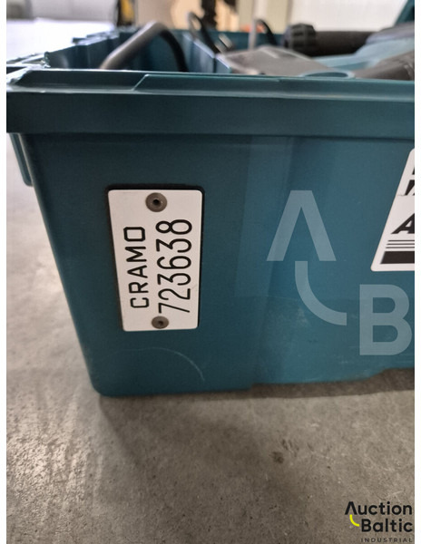 Makita HM1213C - Maquinaria de construcción: foto 4 Makita HM1213C - Maquinaria de construcción: foto 4