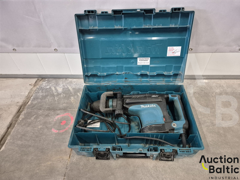 Makita HM1213C - Maquinaria de construcción: foto 2 Makita HM1213C - Maquinaria de construcción: foto 2