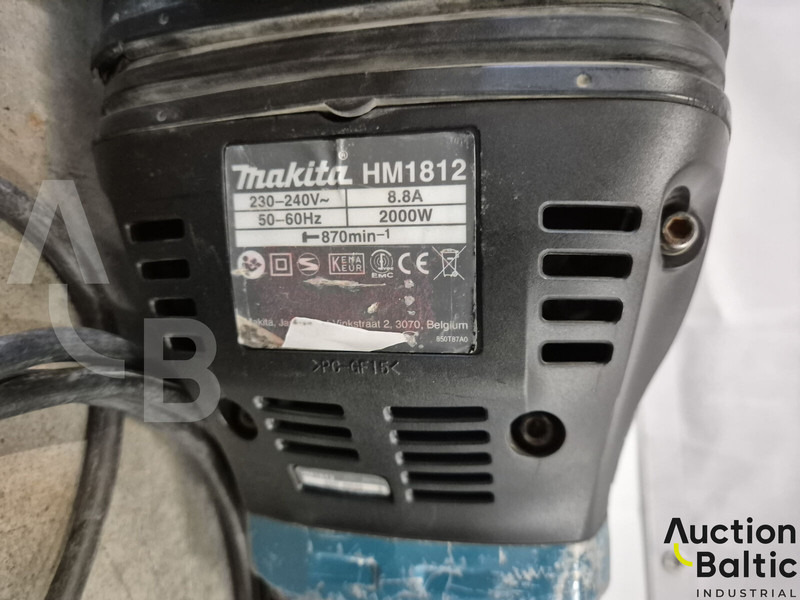 Makita HM1812 - Maquinaria de construcción: foto 5 Makita HM1812 - Maquinaria de construcción: foto 5
