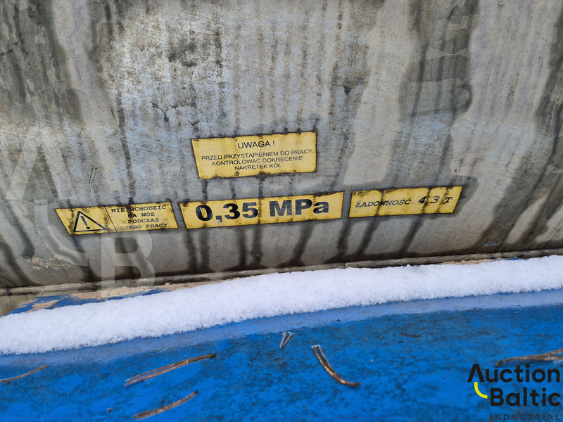 Meprozet PN-40 - Remolque volquete: foto 2 Meprozet PN-40 - Remolque volquete: foto 2