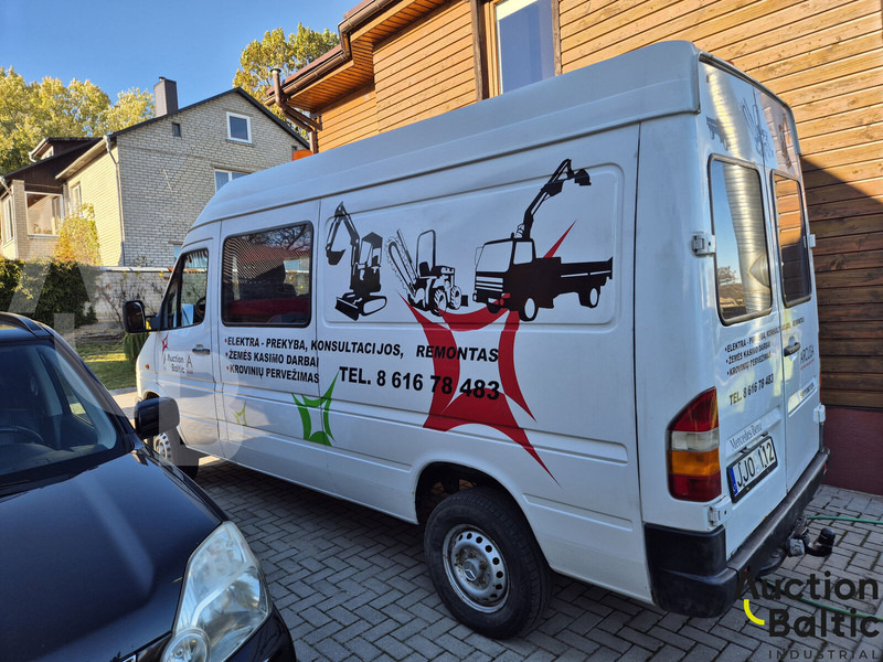 Mercedes-Benz 300-serie 312 D - Furgón: foto 3 Mercedes-Benz 300-serie 312 D - Furgón: foto 3