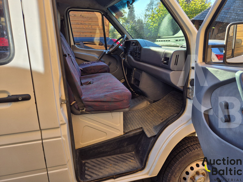 Furgón Mercedes-Benz 300-serie 312 D: foto 8 Furgón Mercedes-Benz 300-serie 312 D: foto 8