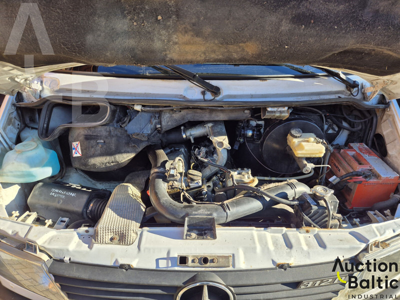 Furgón Mercedes-Benz 300-serie 312 D: foto 10 Furgón Mercedes-Benz 300-serie 312 D: foto 10