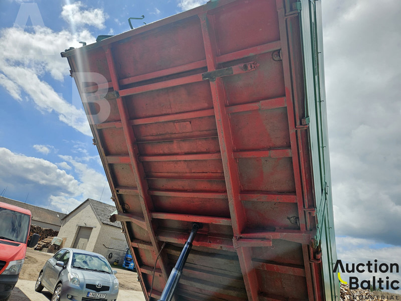 Camión volquete Mercedes-Benz 914: foto 10