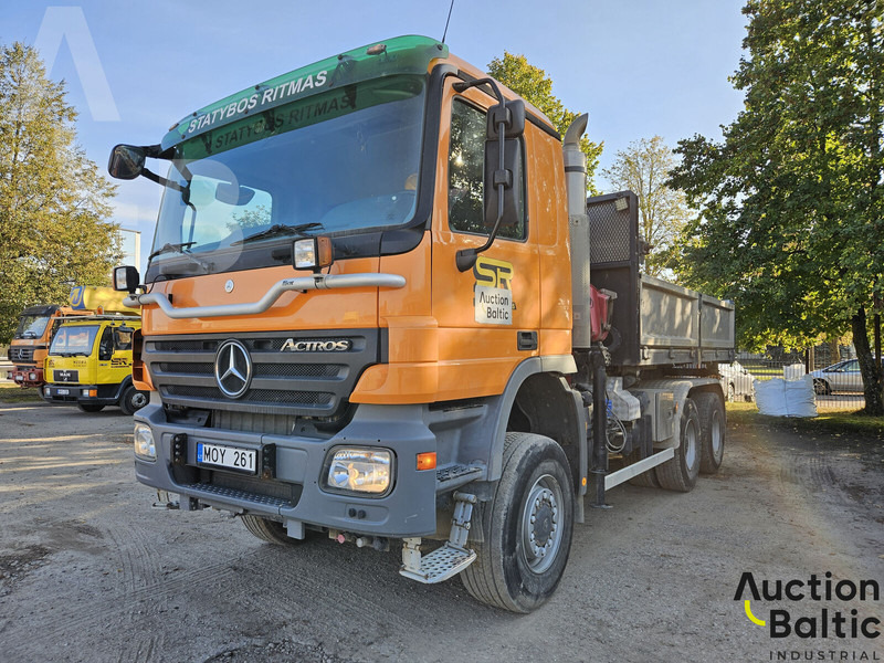 Mercedes-Benz Actros 1844 - Camión volquete, Camión grúa: foto 2 Mercedes-Benz Actros 1844 - Camión volquete, Camión grúa: foto 2