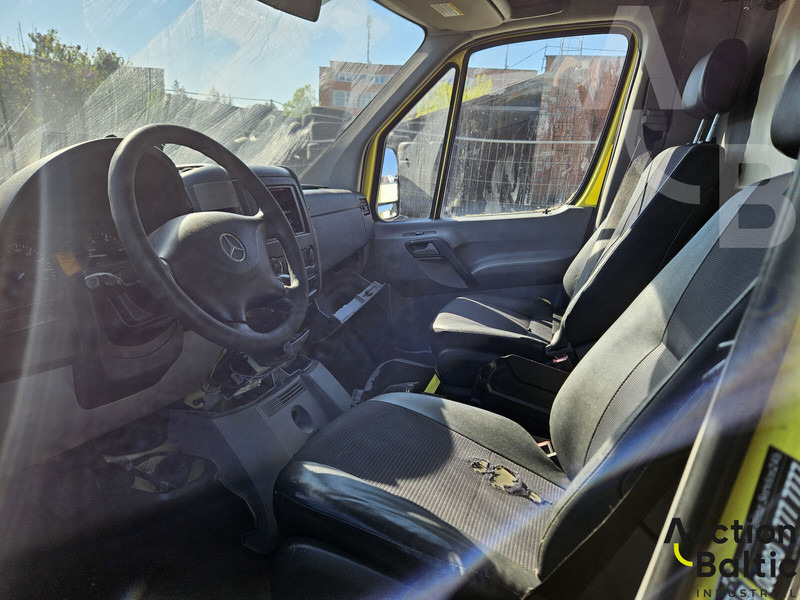 Mercedes-Benz Sprinter 316 CDI - Ambulancia: foto 5 Mercedes-Benz Sprinter 316 CDI - Ambulancia: foto 5