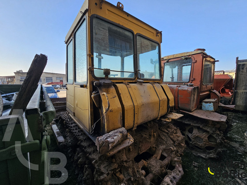 Onbekend DT-75 - Tractor de cadenas: foto 3 Onbekend DT-75 - Tractor de cadenas: foto 3